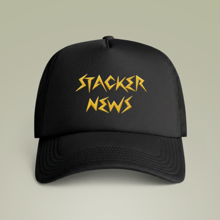 💛 🖤 STACKER NEWS Night Trucker Cap (Embroidery)